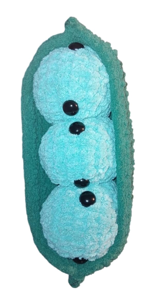 Crochet Pea in the pod